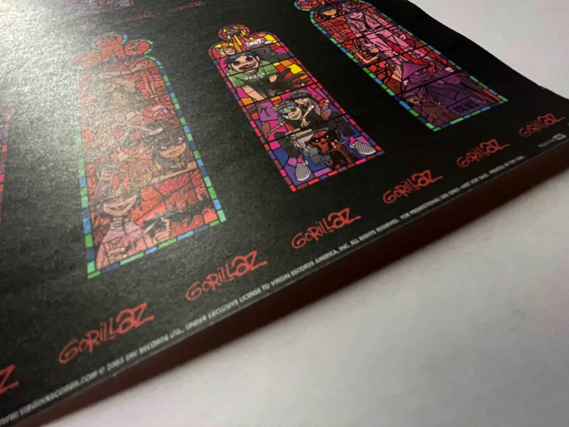jamie-hewlett-demon-days-stained-glass-wrapping-paper-print-03