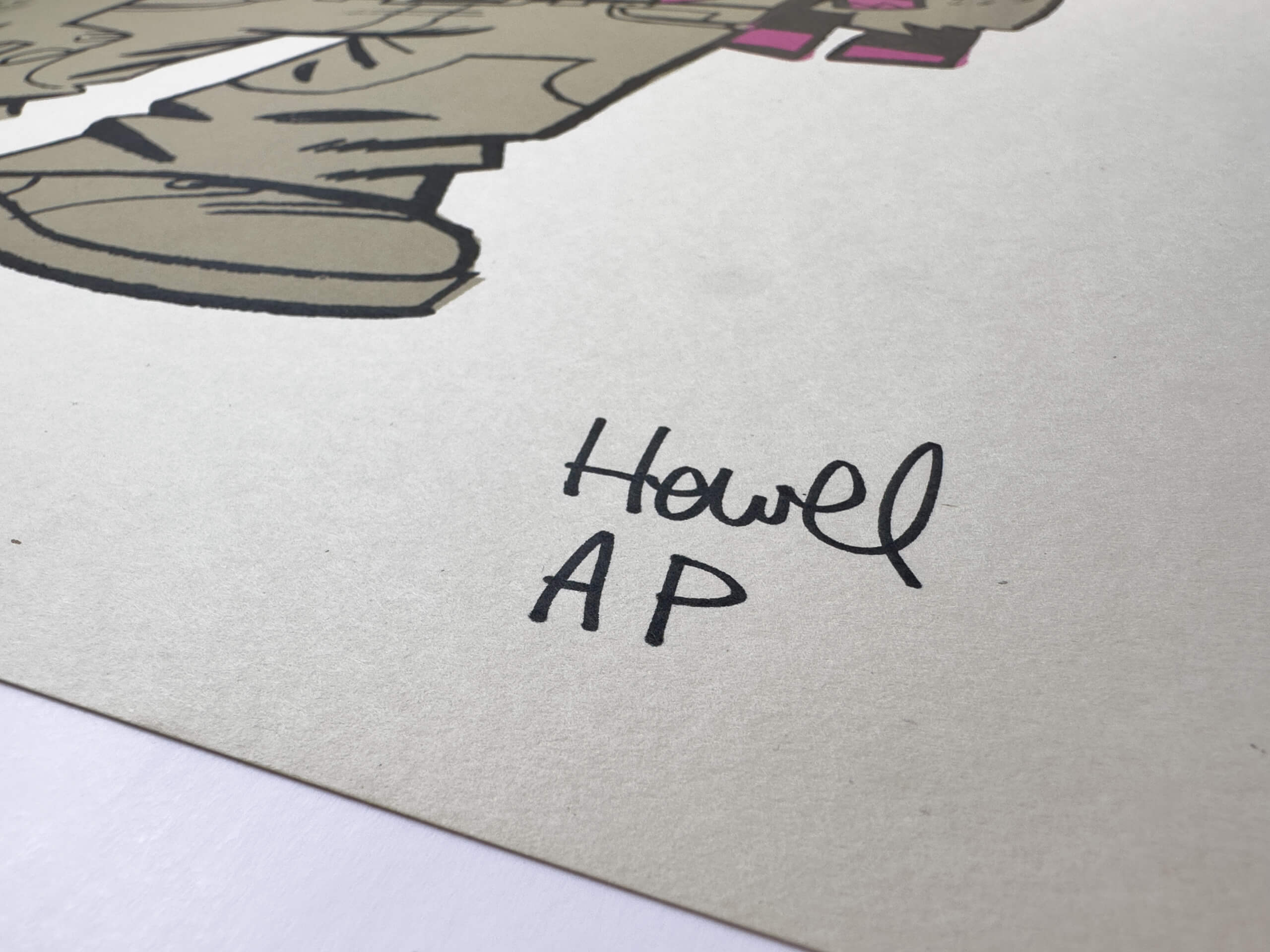 jamie-hewlett-gorillaz-russel-hobbs-pink-signed-artist-proof-06
